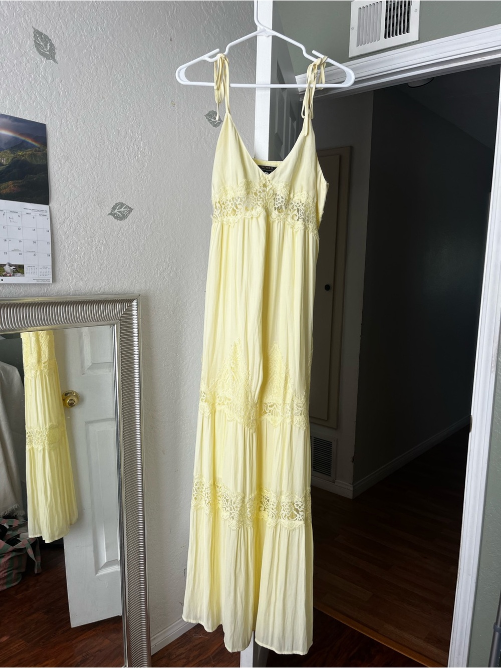 Forever 21 Pale Yellow Lace-Trim Maxi Dress